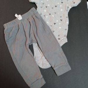 Two piece sleep set